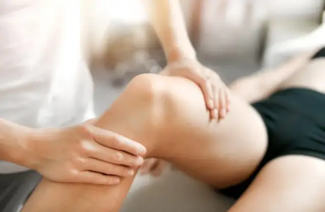 Rehabilitacja dzienna: Skierowanie, zabiegi, koszty NFZ i prywatnie