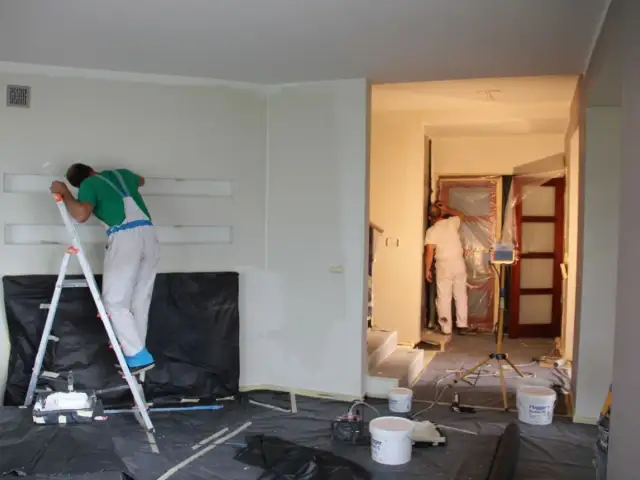 Czym pomalować ściany w warsztacie, aby uniknąć kosztownych napraw?