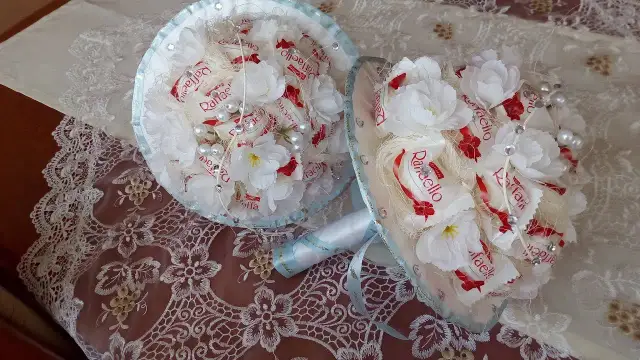 Bukiet z cukierków na komunię: zrób to sam!