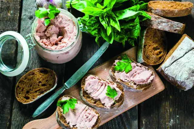 Jak zrobić pasztet w słoiku: przepis krok po kroku + porady