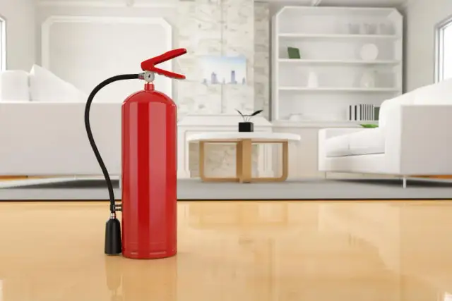 Gaśnica pianowa czy proszkowa – która lepiej chroni przed pożarem?