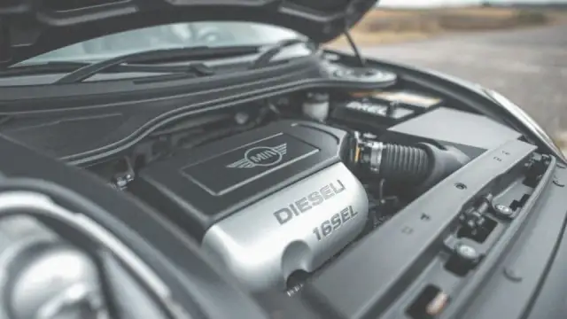 Mini 1.6 diesel – poznaj jego moc, osiągi i ukryte wady