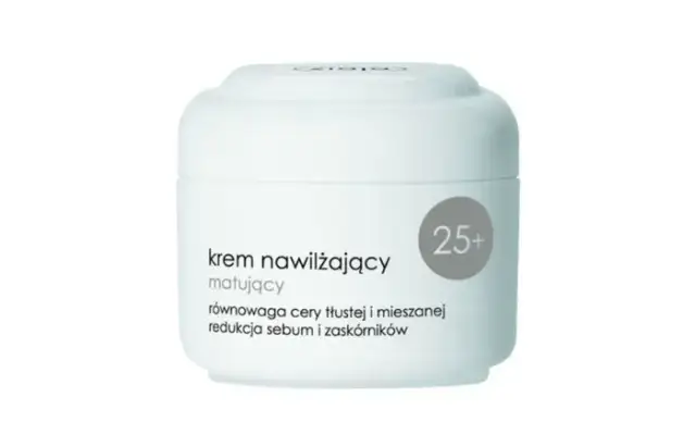 Jak wybrać najlepszy krem do cery tłustej, który zmatowi i nawilży