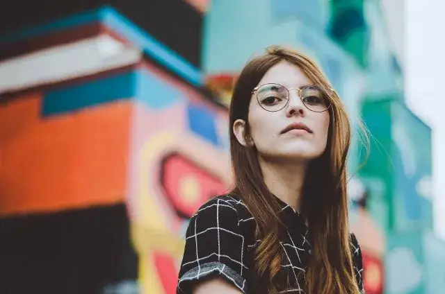 Astygmatyzm: czy można go wyleczyć? Metody, koszty i efekty