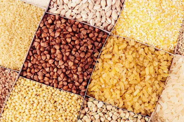 Ile wody na szklankę kaszy? Odkryj idealne proporcje dla każdej kaszy