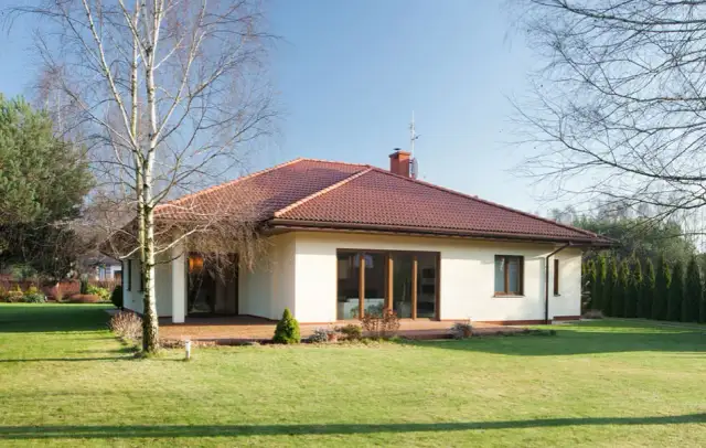 Jaki kolor dachu do żółtej elewacji, aby uniknąć złych wyborów?