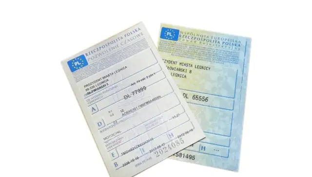 Koszt przerejestrowania motoroweru: 81 zł czy więcej? Sprawdź!