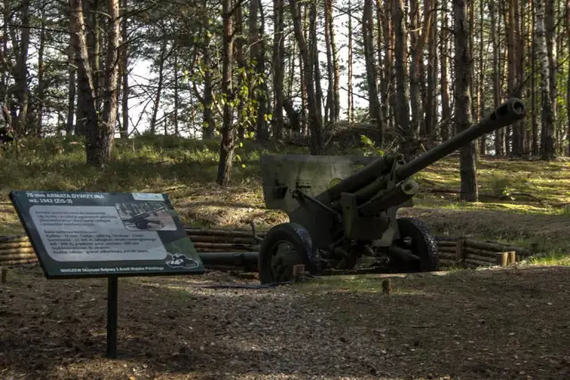Skansen bojowy i armii wojska polskiego: historia, bitwy i pamięć
