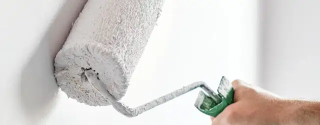 Co potrzebne do malowania ścian? Lista zakupów i poradnik