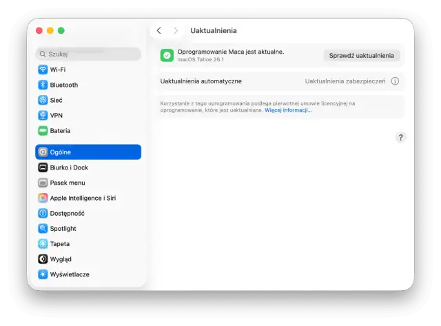 Ekran ustawień macOS, sekcja "Ogólne", pokazuje, że oprogramowanie jest aktualne. Tutaj dowiesz się, jak zaktualizować MacBooka.