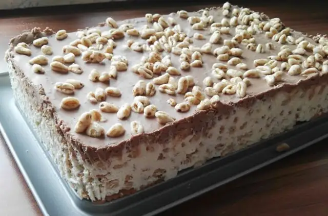 Co można zrobić z kinder czekolady? Przepisy na pyszne desery