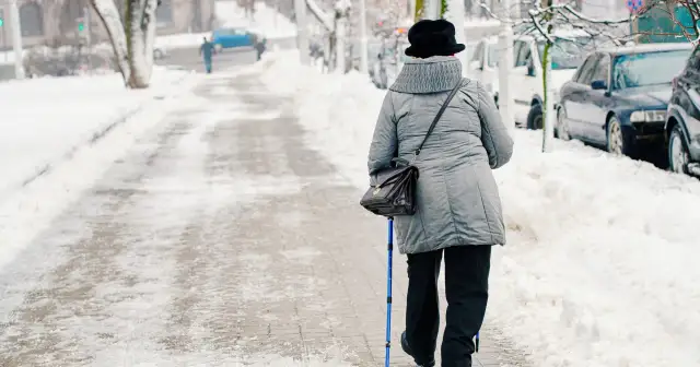 Renta socjalna 2026: Ile wynosi? Kwoty, waloryzacja i limity pracy