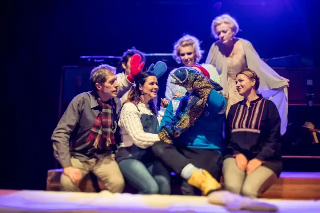 Baśń o trzech konikach Teatr Animacji - odkryj magiczny świat spektaklu