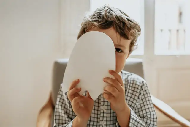 Nerwica u 4 latka objawy: jak rozpoznać niepokojące symptomy