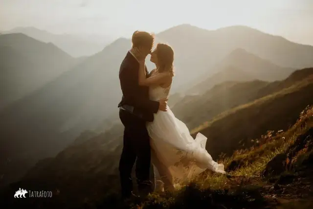 Fotograf ślubny: Jak wybrać, by zdjęcia były pamiątką na lata?