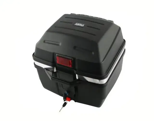 Jak zamontować kufer do skutera - uniknij najczęstszych błędów