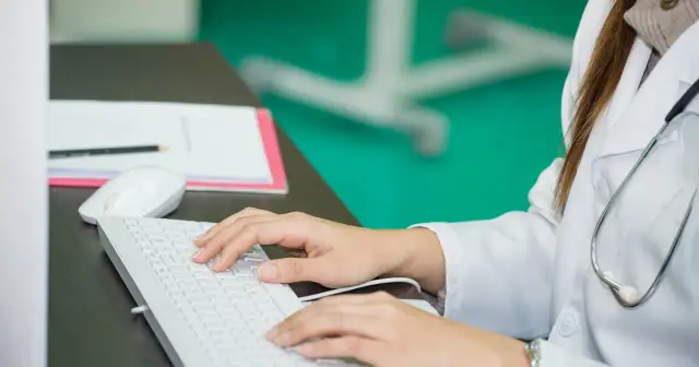 Kiedy termin NFZ? Sprawdź dostępność wizyt medycznych teraz