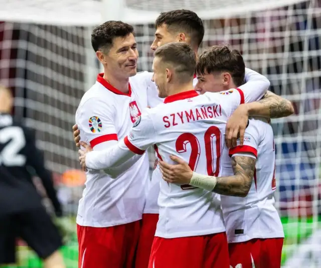 Kiedy grają Polacy w piłkę nożną? Sprawdź nadchodzące mecze!