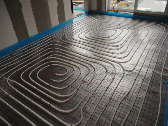 Ile pętli podłogówki potrzebujesz do salonu 30 m2 dla komfortu?