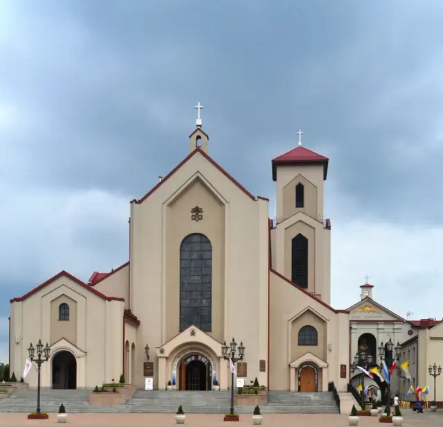 Sanktuarium Matki Bożej Ostrobramskiej - historia i znaczenie w Polsce