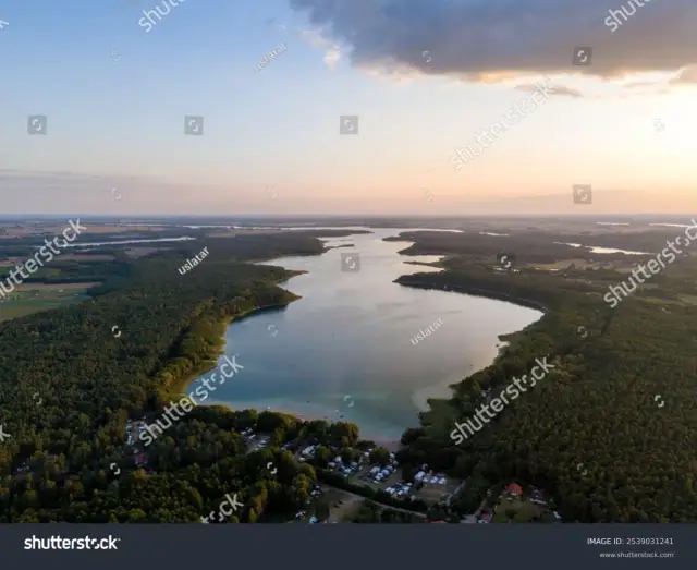 Mieruńskie Wielkie: Nowa plaża, wędkarstwo i spokój. Czy warto?