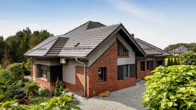 Dach Styl w Rykach - profesjonalne usługi dekarskie i materiały