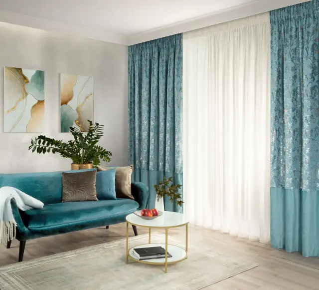 Jak ocieplić biało-szary salon i stworzyć przytulne wnętrze bez błędów