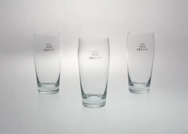 Szklanki Krosno: Jak wybrać idealne? Kolekcje, typy, jakość.