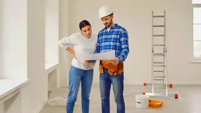 Wykończenie mieszkania 2026: Ile zapłacisz? Uniknij błędów!