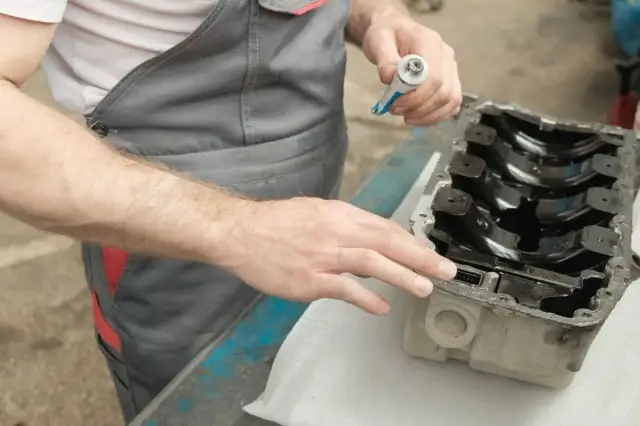 Hermetyk czy silikon – który uszczelniacz jest lepszy do silnika?