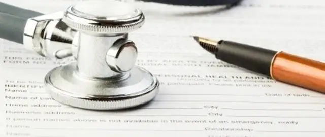 Czy rodzina ma prawo wglądu do dokumentacji medycznej po śmierci?