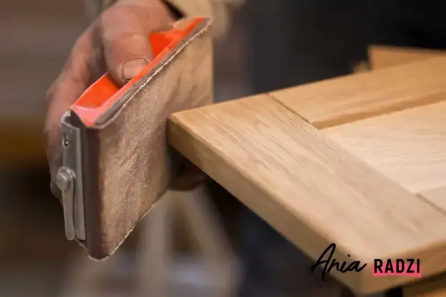 Renowacja mebli krok po kroku: Odśwież wnętrze i oszczędź!