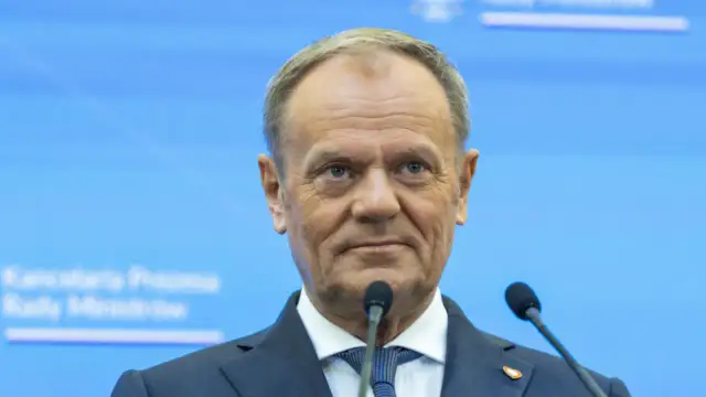 Ile wzrostu ma Donald Tusk? Zaskakujące fakty o jego wysokości