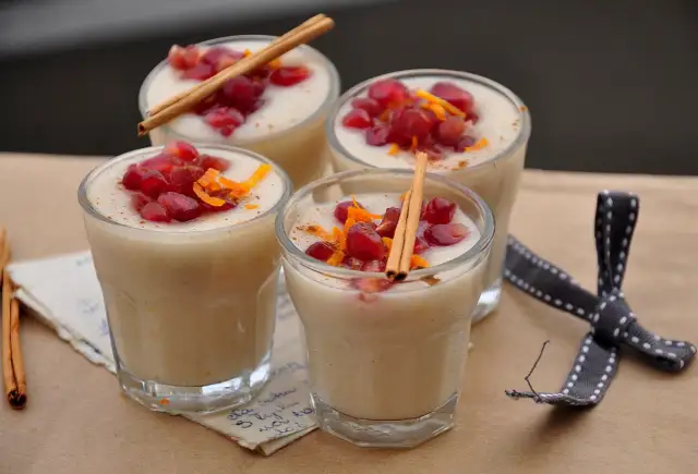 Co można zrobić z ugotowanego ryżu? Przepisy na smaczne dania i przekąski