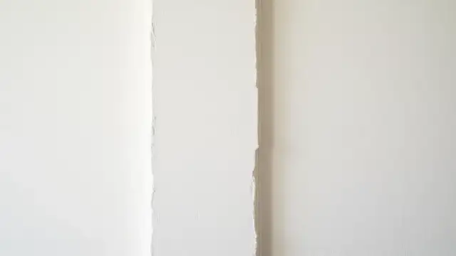 Jaka grubość tynku gipsowego? Uniknij kosztownych błędów w aplikacji