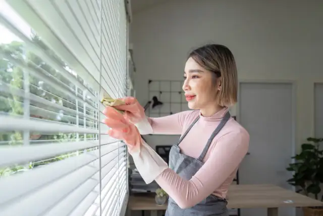 Jak pozbyć się kurzu z mieszkania i poprawić jakość powietrza