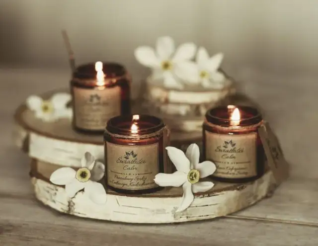 Świeczka o zapachu kupy – oryginalny pomysł na zabawny prezent