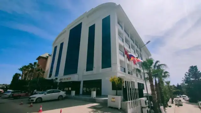 Jaki hotel w Side? Odkryj luksusowe opcje, które Cię zachwycą