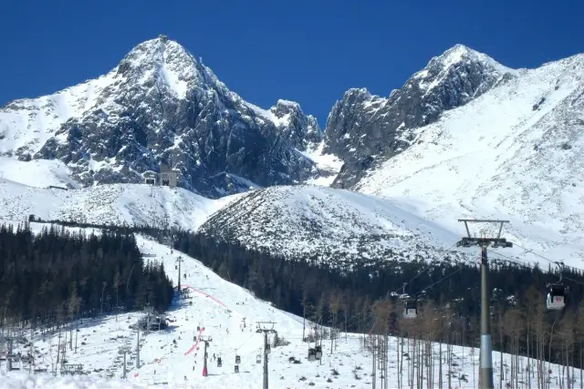 Tatrzańska Łomnica: Atrakcje na każdą porę roku. Przewodnik 2024.