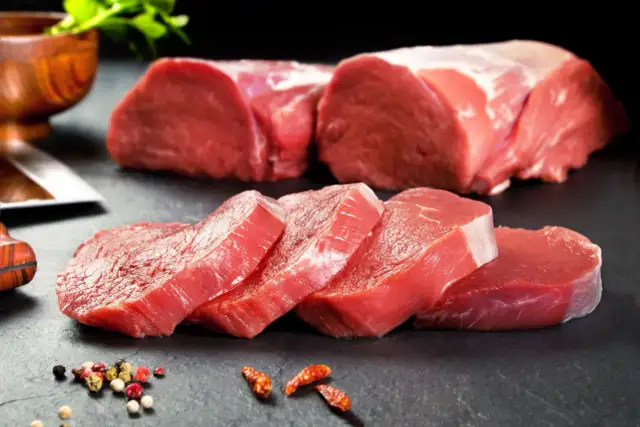 Ile kalorii ma schab pieczony? Zaskakujące fakty o jego kaloryczności