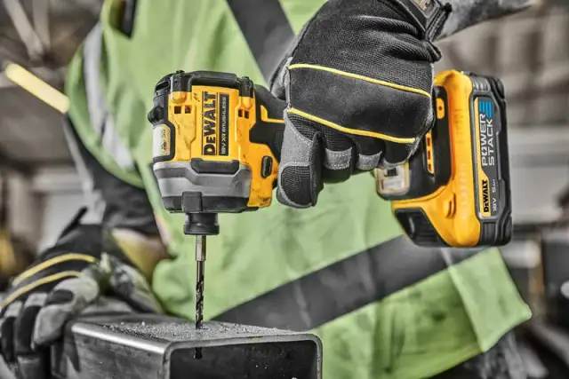 DeWalt czy Makita - który wybór zapewni lepszą jakość i wydajność?