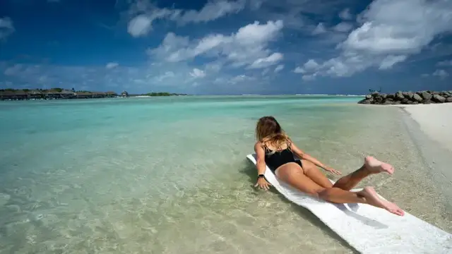 Ile trwa lot z Polski na Malediwy? Sprawdź czas przelotu i trasy