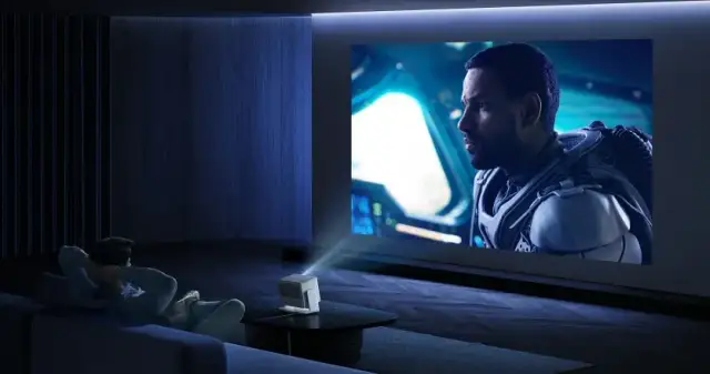 Jak podłączyć projektor do laptopa bezprzewodowo i uniknąć problemów