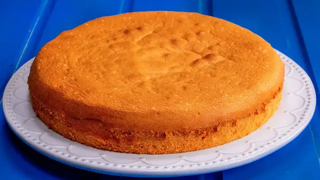 Pyszne ciasto bez proszku do pieczenia – tradycyjny przepis na sukces