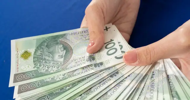 Kiedy złożyć wniosek o becikowe, aby nie stracić świadczenia?