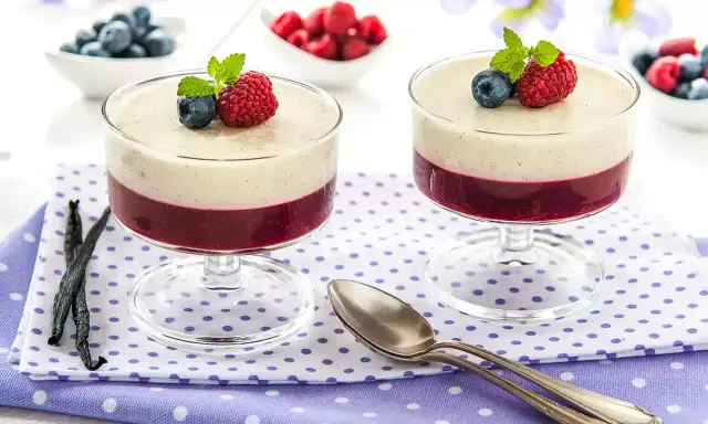 Mrożone maliny do galaretki? Dodaj tak, by zawsze stężała!