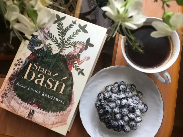 O czym jest stara baśń? Kluczowe wątki i znaczenie powieści