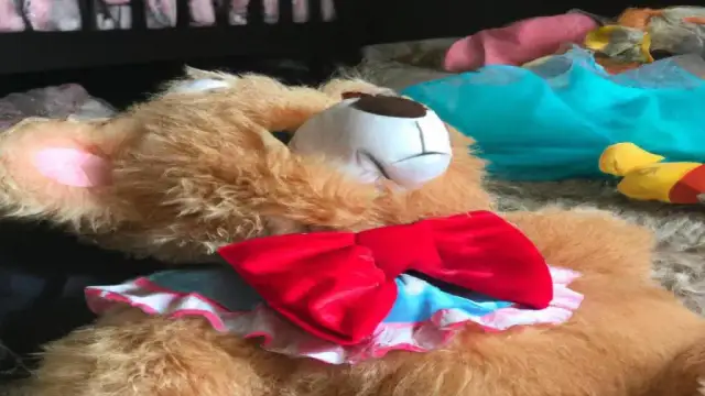 Jak zrobić strój pluszowego misia dla dziecka - krok po kroku i bezpiecznie