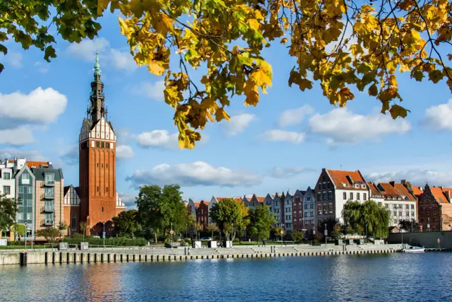 Co zwiedzić w Elblągu? Odkryj atrakcje i sekrety miasta