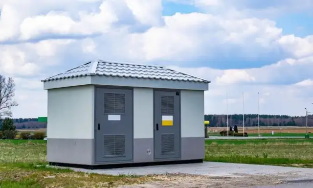 Stacja transformatorowa budynek czy budowla? Kluczowe różnice i konsekwencje